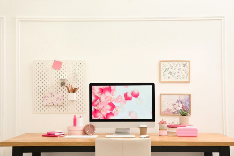 Mydoma Versus Houzz Pro: An In-Depth Feature Comparison